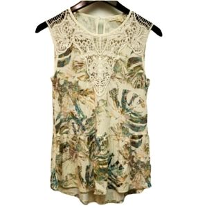 Anthropologie Meadow Rue Crochet Tropical Print Top Cream Size XXSP Petite